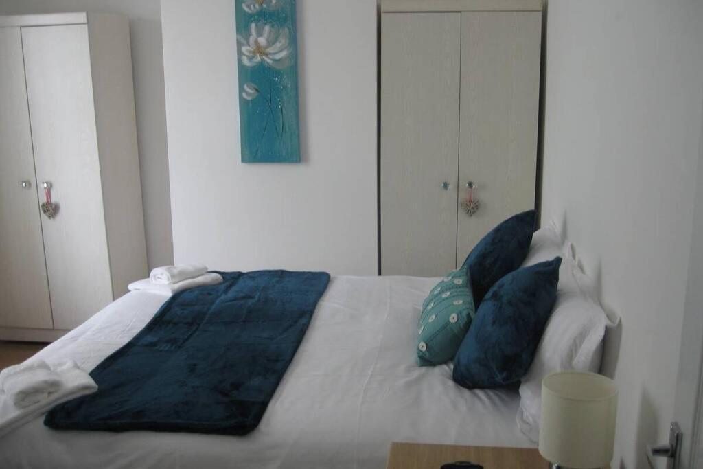 Pomfret House, Perfect Guest Villa in Burnley Extérieur photo